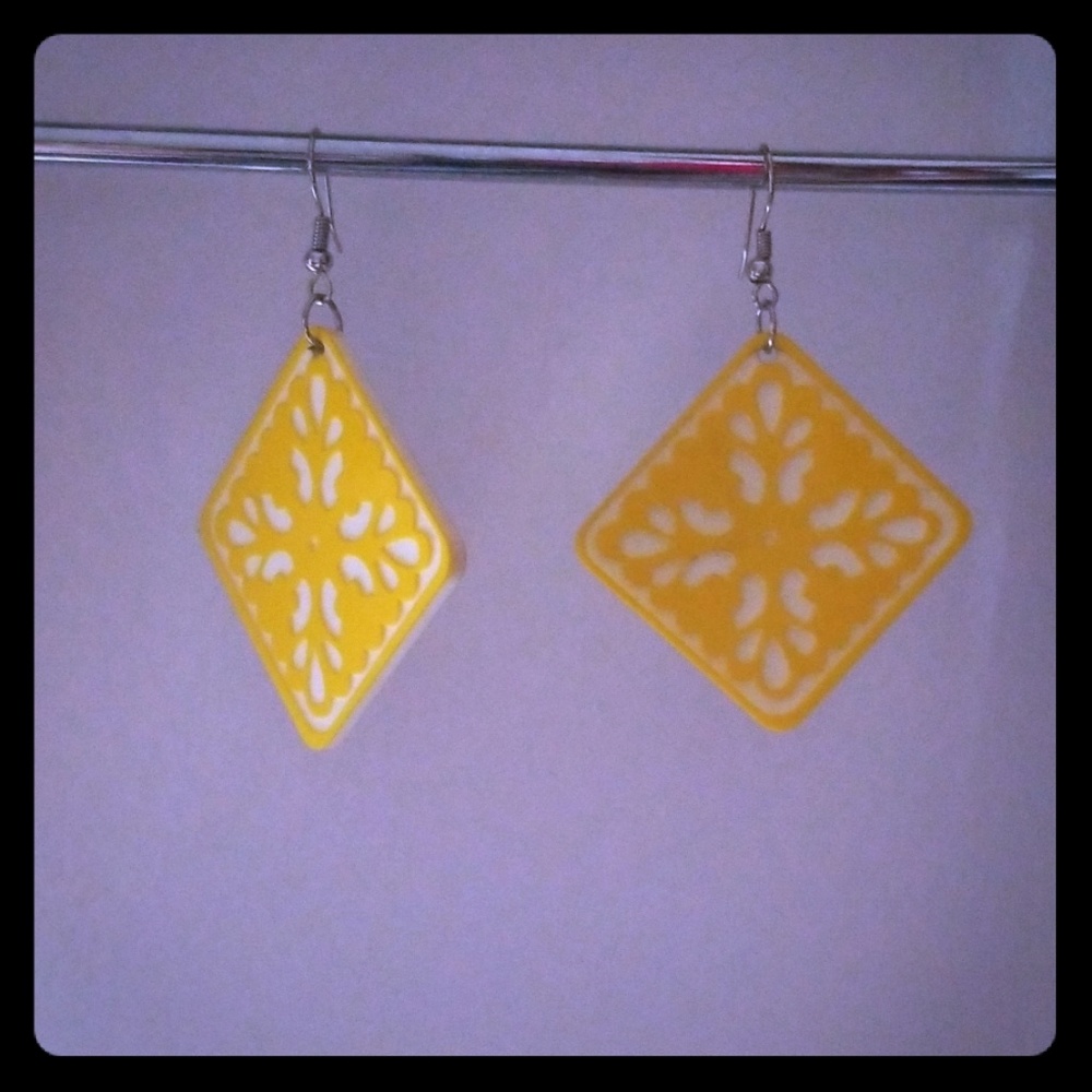 🌟Yellow Earings